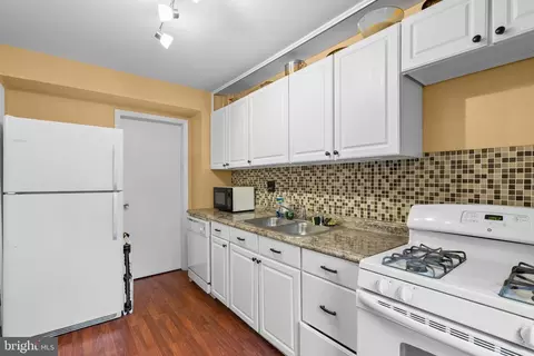 12903 Claxton Dr #1-C, Laurel, MD 20708 photo 5