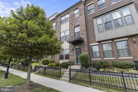 4708 Wells Run Pl, Riverdale, MD 20737