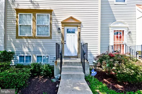 6213 E Hil Mar Cir, District Heights, MD 20747