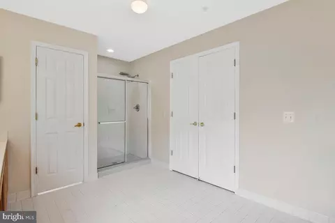 10105 Bartley Way, Lanham, MD 20706 photo 40