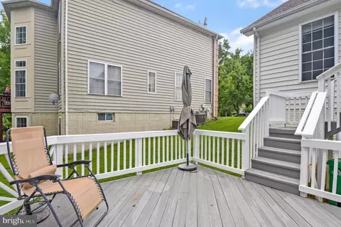 10105 Bartley Way, Lanham, MD 20706 photo 8