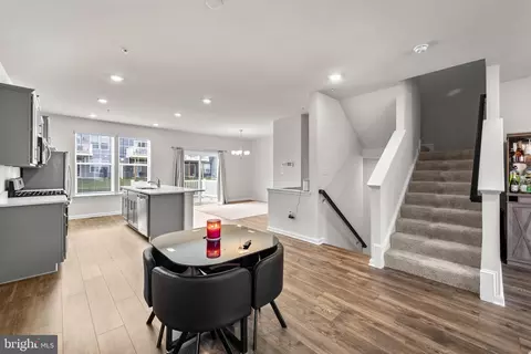 2042 Ruby Turn Turn, Bowie, MD 20721 photo 8