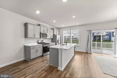 2042 Ruby Turn Turn, Bowie, MD 20721 photo 10