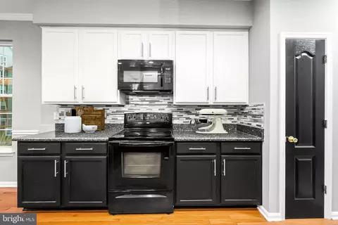 2809 Forest Run Dr #A, District Heights, MD 20747