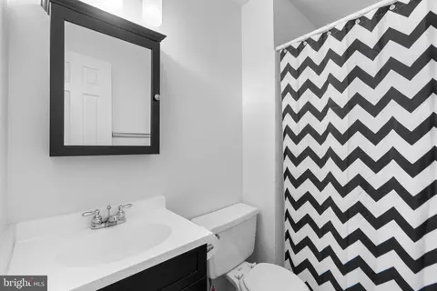 8110 Sandy Spring Rd, Laurel, MD 20707 photo 24