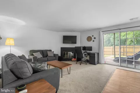8110 Sandy Spring Rd, Laurel, MD 20707 photo 25