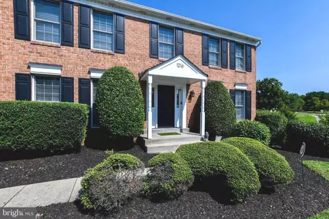 1216 Golf Course Dr, Bowie, MD 20721 photo 3