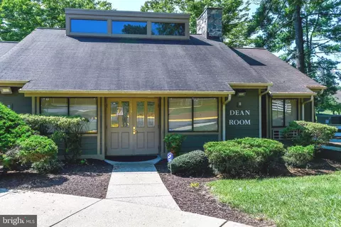 1216 Golf Course Dr, Bowie, MD 20721 photo 54