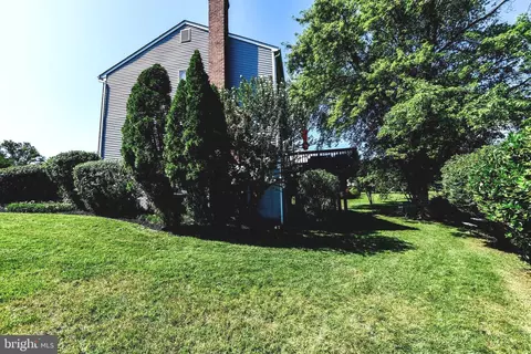 1216 Golf Course Dr, Bowie, MD 20721 photo 6