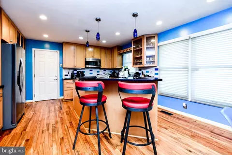 1216 Golf Course Dr, Bowie, MD 20721 photo 15