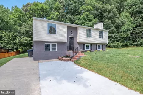 10402 Meadowridge Ct, Bowie, MD 20721