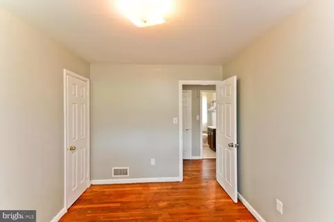 9114 Alcona St, Lanham, MD 20706 photo 14