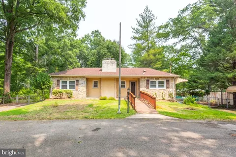 139 Farmington Rd W, Accokeek, MD 20607