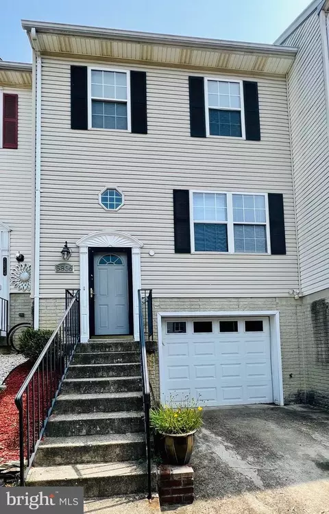 5836 Everhart Pl, Fort Washington, MD 20744