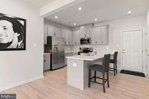 10408 John Glenn St, Lanham, MD 20706 photo 13