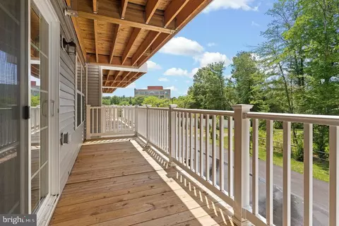 10408 John Glenn St, Lanham, MD 20706 photo 35