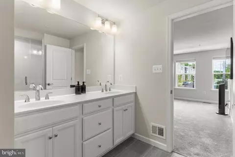10408 John Glenn St, Lanham, MD 20706 photo 25
