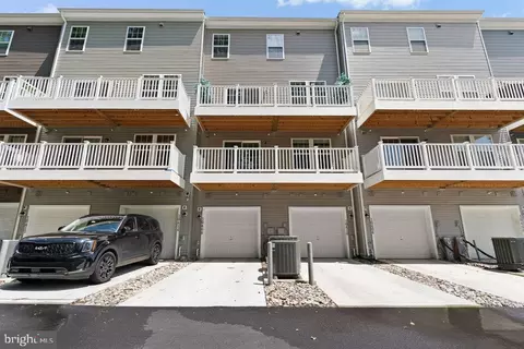 10408 John Glenn St, Lanham, MD 20706 photo 43