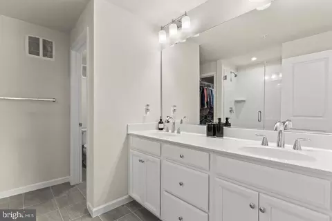 10408 John Glenn St, Lanham, MD 20706 photo 24