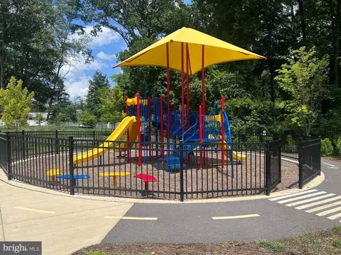 10408 John Glenn St, Lanham, MD 20706 photo 45