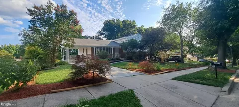 4007 Stoconga Dr, Beltsville, MD 20705