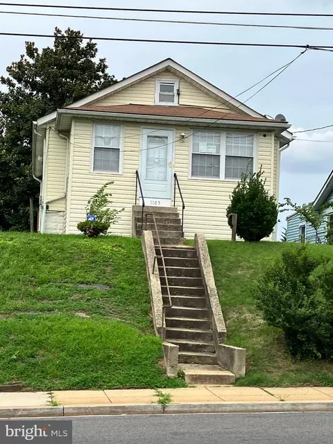 1105 Eastern Ave, Capitol Heights, MD 20743