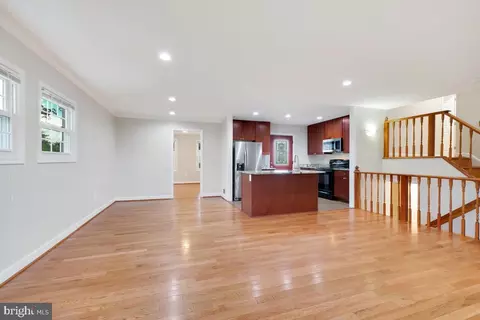 6501 97th Ave, Lanham, MD 20706 photo 6