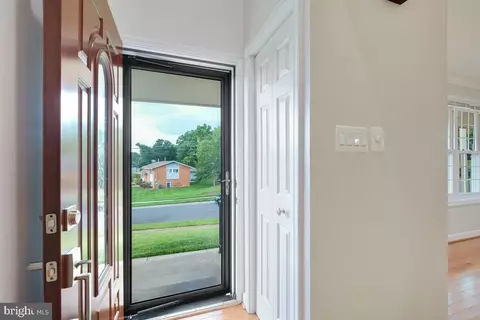 6501 97th Ave, Lanham, MD 20706 photo 3