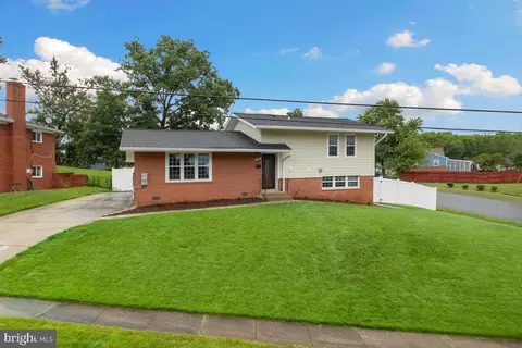 6501 97th Ave, Lanham, MD 20706
