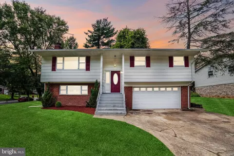 6713 Trowbridge Pl, Fort Washington, MD 20744