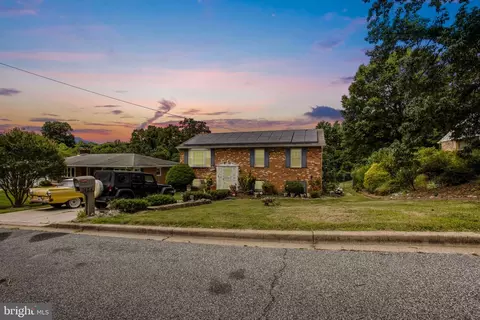 1424 7th St, Glenarden, MD 20706 photo 2