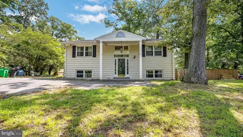 9408 Fletcher Ave, Clinton, MD 20735