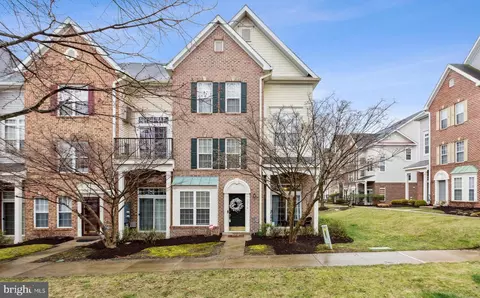 1716 Sycamore Heights Ct #72, Bowie, MD 20721