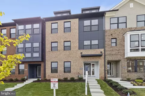 17537 Lake Melford Ave, Bowie, MD 20715