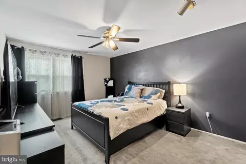 12143 Dove Cir, Laurel, MD 20708 photo 11