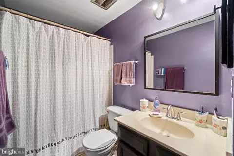 12143 Dove Cir, Laurel, MD 20708 photo 13