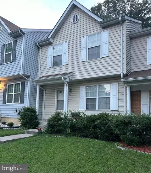 802 Nalley, Hyattsville, MD 20785