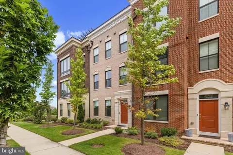 503 Silver Clipper Ln, National Harbor, MD 20745