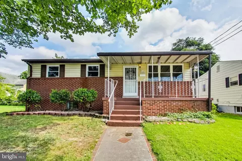 5000 Seminole St, College Park, MD 20740