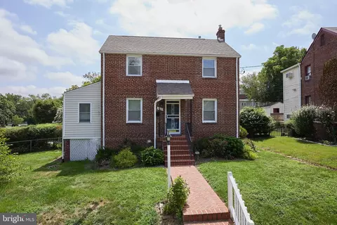 5425 14th Pl, Hyattsville, MD 20782