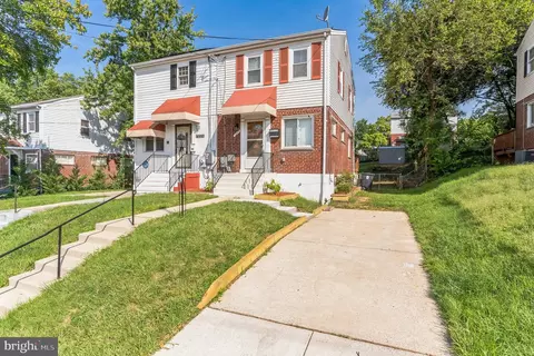 7224 Annapolis Rd, Hyattsville, MD 20784