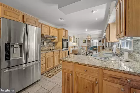 9307 Montpelier Dr, Laurel, MD 20708 photo 15