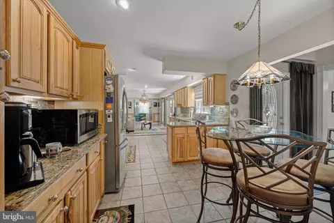 9307 Montpelier Dr, Laurel, MD 20708 photo 16