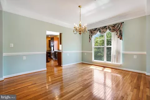 7406 Doublerock Ct, Laurel, MD 20707 photo 9