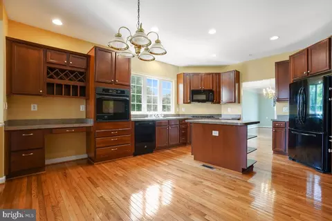 7406 Doublerock Ct, Laurel, MD 20707 photo 13