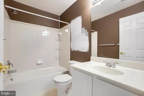 7406 Doublerock Ct, Laurel, MD 20707 photo 30