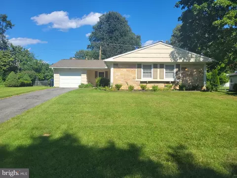 4911 Rocky Spring Ln, Bowie, MD 20715