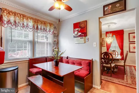 11401 Dundee Dr, Bowie, MD 20721 photo 9