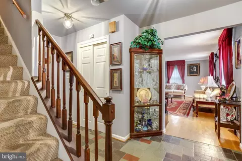 11401 Dundee Dr, Bowie, MD 20721 photo 3