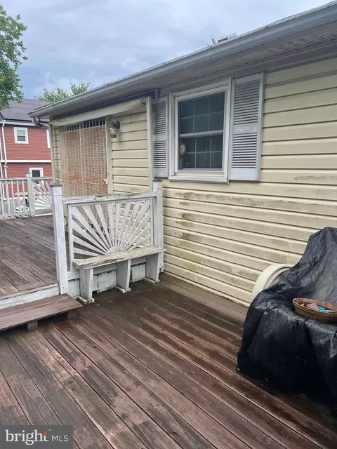 8626 Irvin Ave, Glenarden, MD 20706 photo 6
